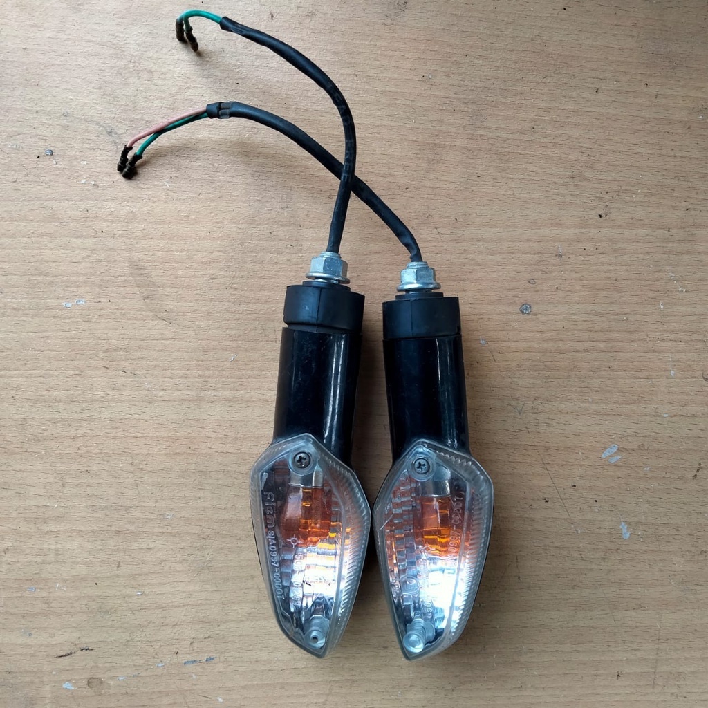 Lampu Sein CBR lampu reting riting Honda Cbr 150 cb 150 r dan CBR 250 cb 250 r Original