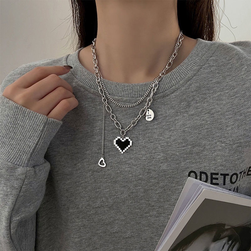 1 Pc Kalung Rantai Multilayer Bentuk Hati Bahan Alloy Gaya Punk Untuk Pesta