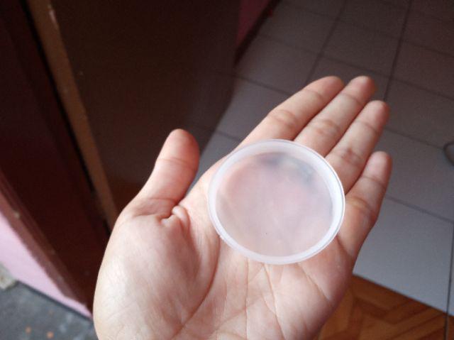 Tutup Luar Toples Hanya Tutup Saja