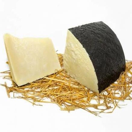 

(BISA COD) Pecorino Romano Cheese/ Keju Domba Italia @1kg CUCI GUDANG Kode 1412