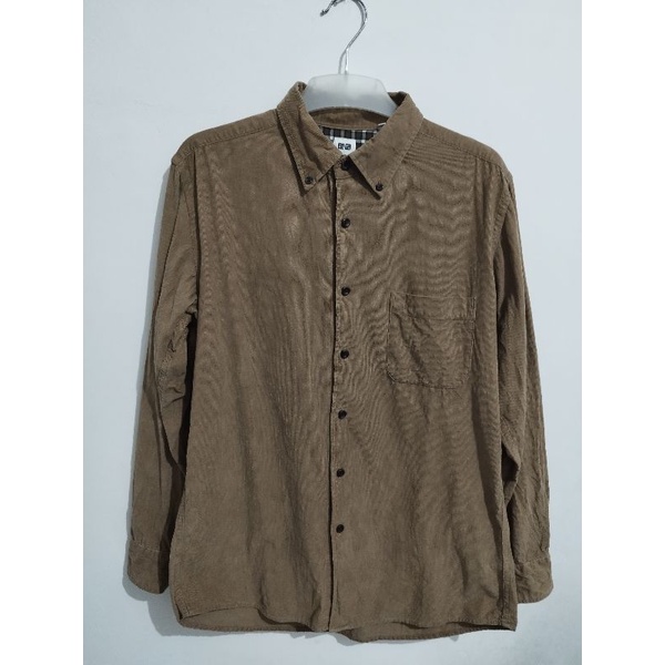 kemeja corduroy uniqlo polos second