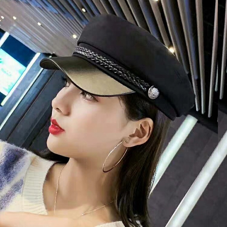 Topi Militer Bahan Kulit Gaya Jepang Untuk Wanita