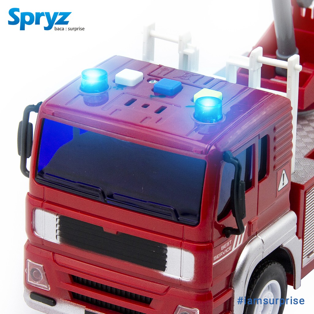 Spryz Citysquad Mainan Truk Pemadam Skala 1:20 dengan Mesin Friction, Lampu &amp; Suara