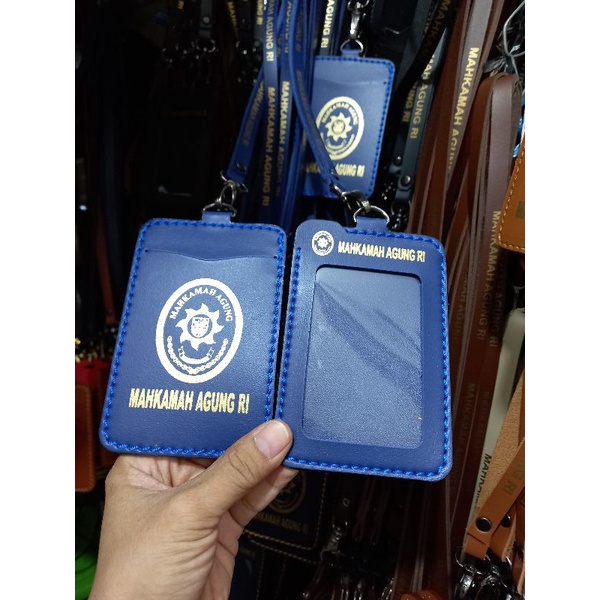 

Name Tag Holder Id Card Mahkamah Agung Warna Biru Terbaru