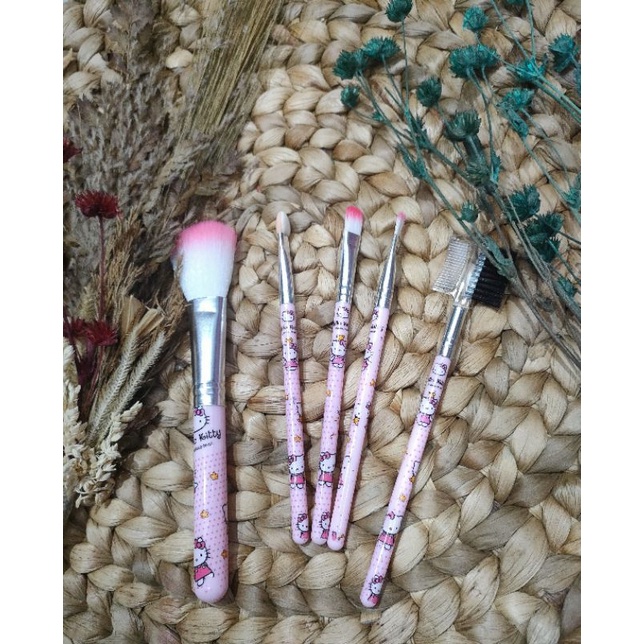 Set brush kuas make up 13.000