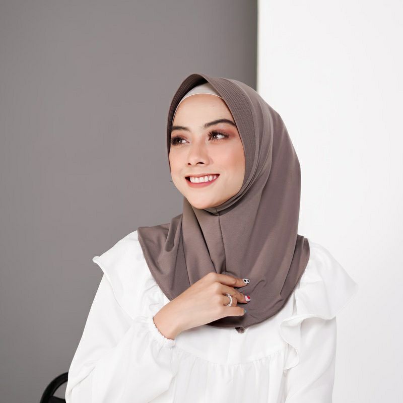 BERGO SPORT / KERUDUNG OLAHRAGA / HIJAB SPORTY