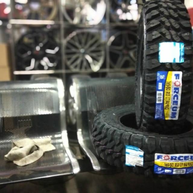 Forceum 165/80R13. AT