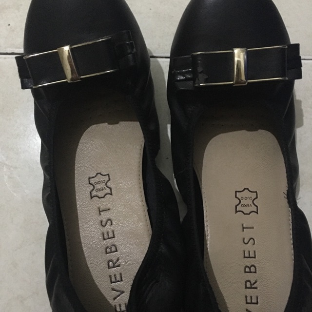 Sepatu everbest second