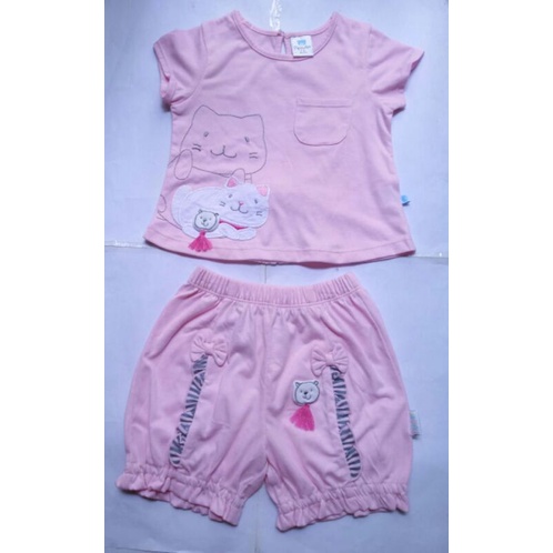 PIPINIKO SETELAN ANAK PEREMPUAN