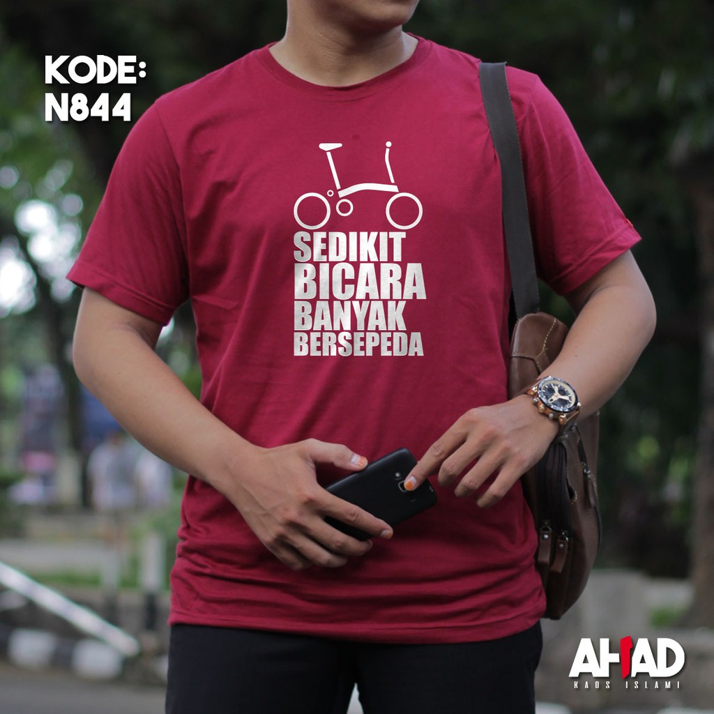 Kaos Islami Ahad-Sedikit bicara banyak bersepeda N841