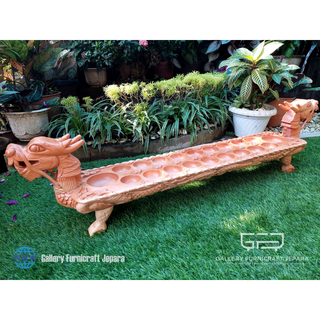 Dakon Naga Lubang 9 Kayu Mahoni Finishing Natural dan Biji Permainan