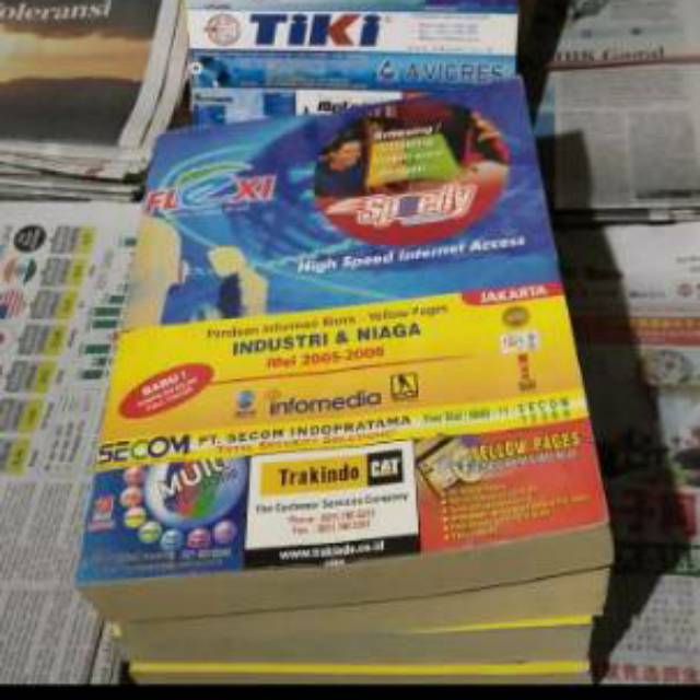  BUKU  BEKAS YELLOW  PAGES  INDUSTRI NIAGA Shopee Indonesia