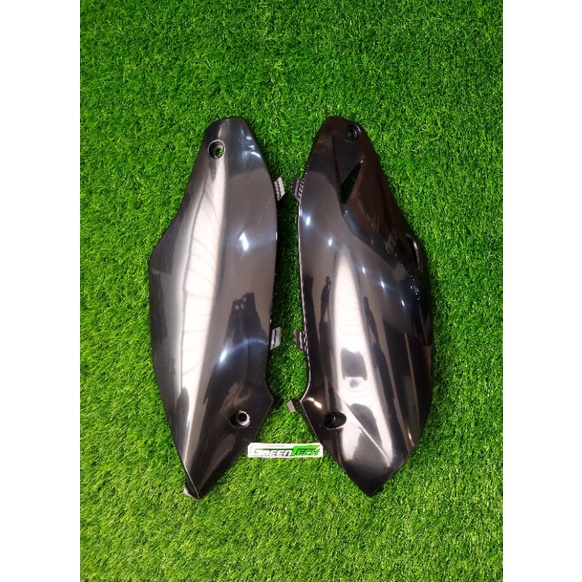 BODY BELAKANG KIRI KANAN HITAM  KX250 2013-2016