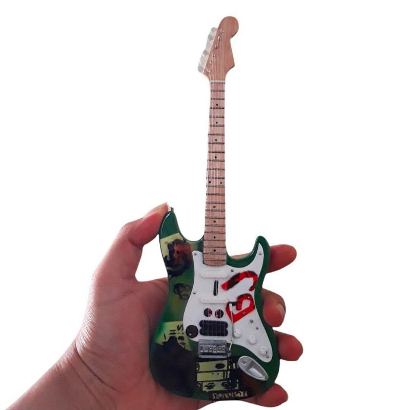 Miniatur Gitar Fender Stratocaster Billie Joe Armstrong Green Day Photography Property merchandise a