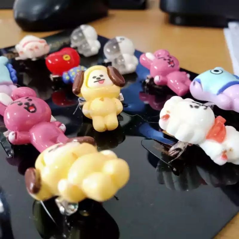 Bros Pin Bt21 karakter bts 12pc grosir lusinan termurah