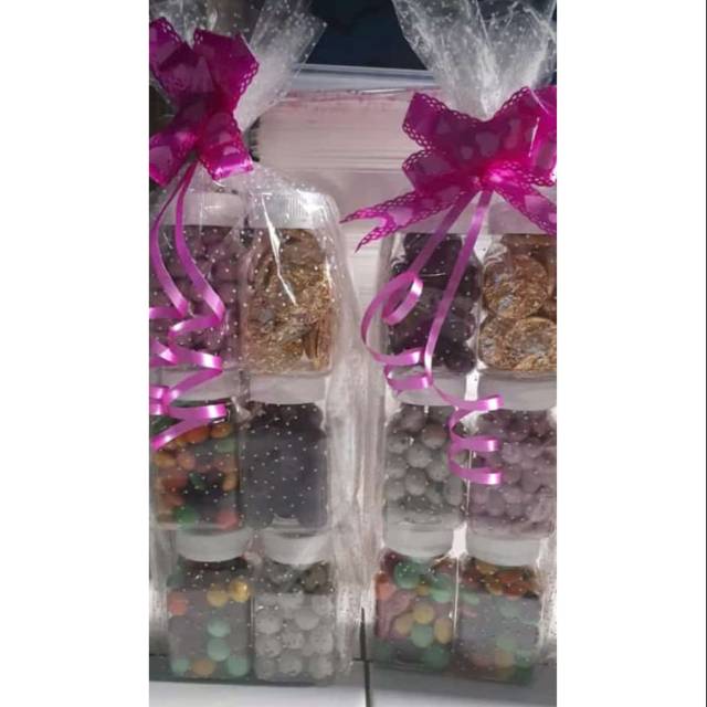 

Parcel Coklat Lagie dan Caca