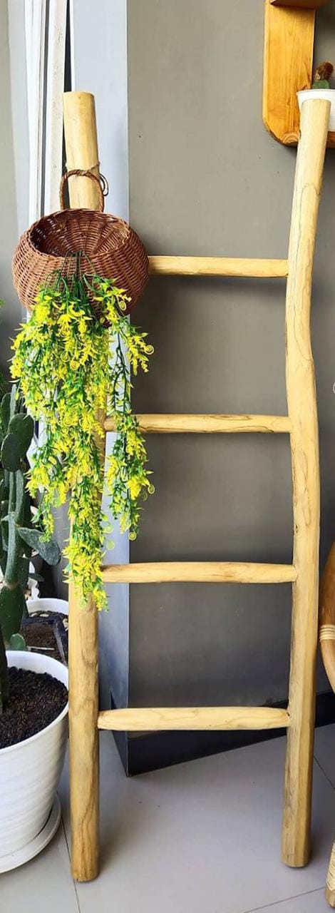 Grendel Slot Pintu 2” Stainless Steel Merk Holy