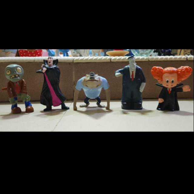 HAPPY MEAL TOYS (HOTEL TRANSYLVANIA)