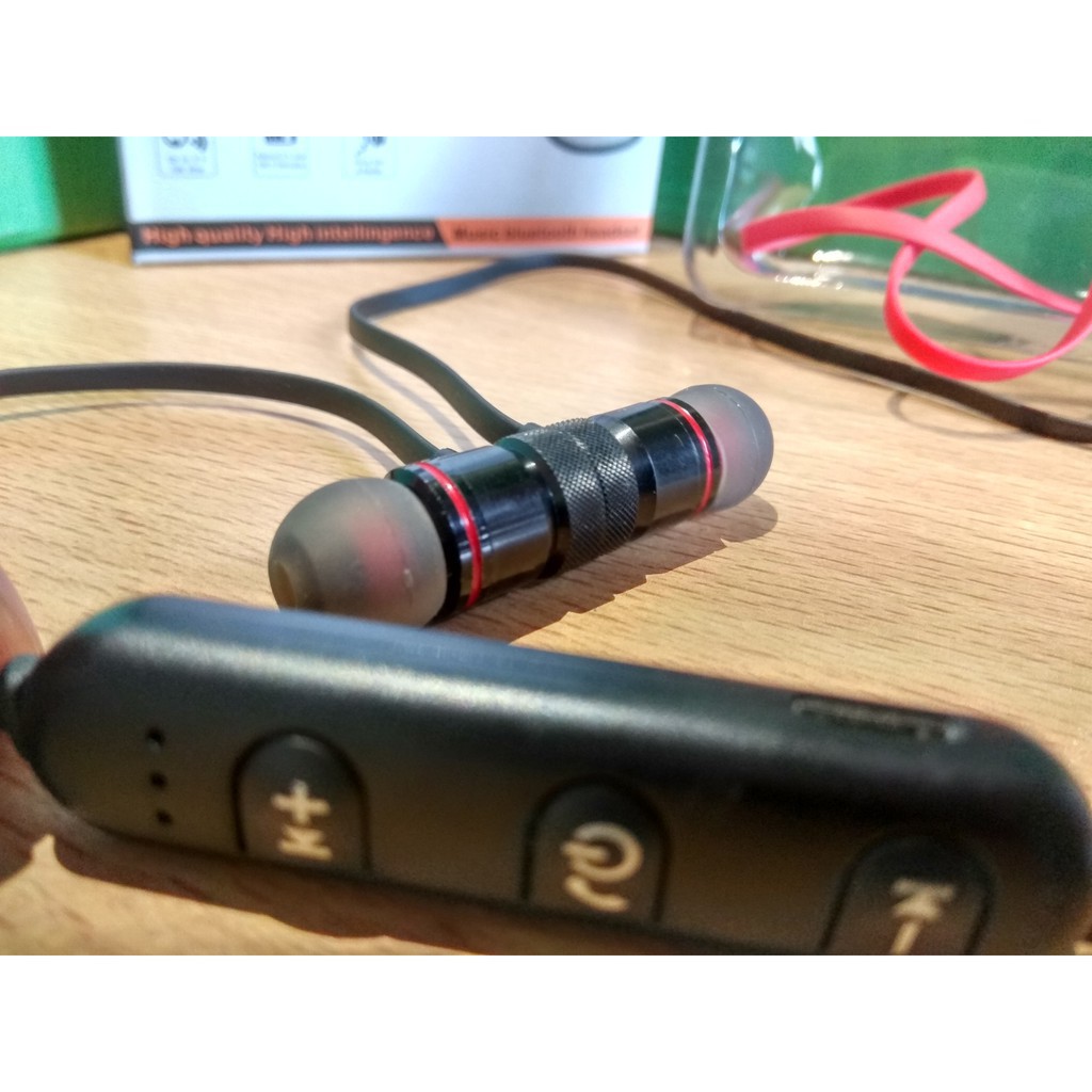 Headset Bluetooth Sport Magnetic Design / SPORT HEADSET