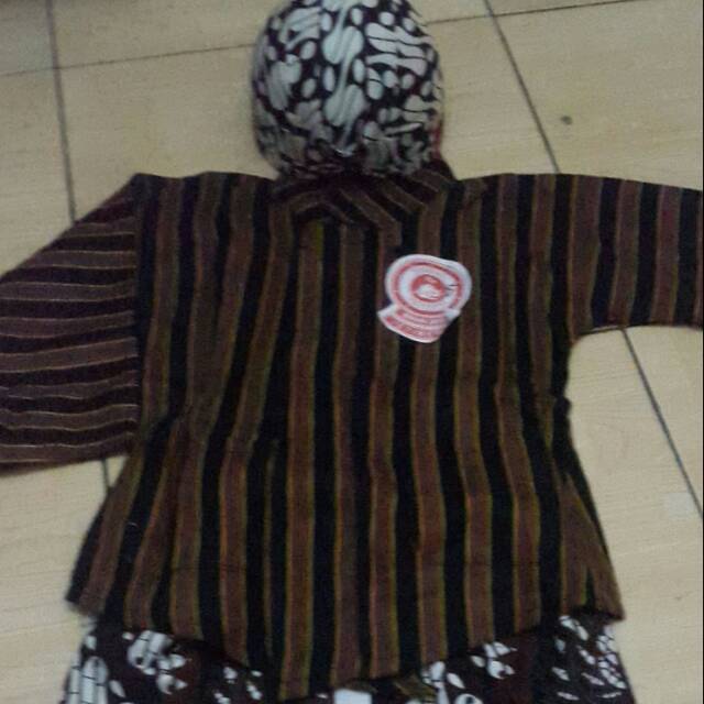 BAJU SURJAN LURIK ANAK COWOK SET BLANGKON PAKAIAN TRADISIONAL JAWA  ADAT JOGJA SOLO MURAH
