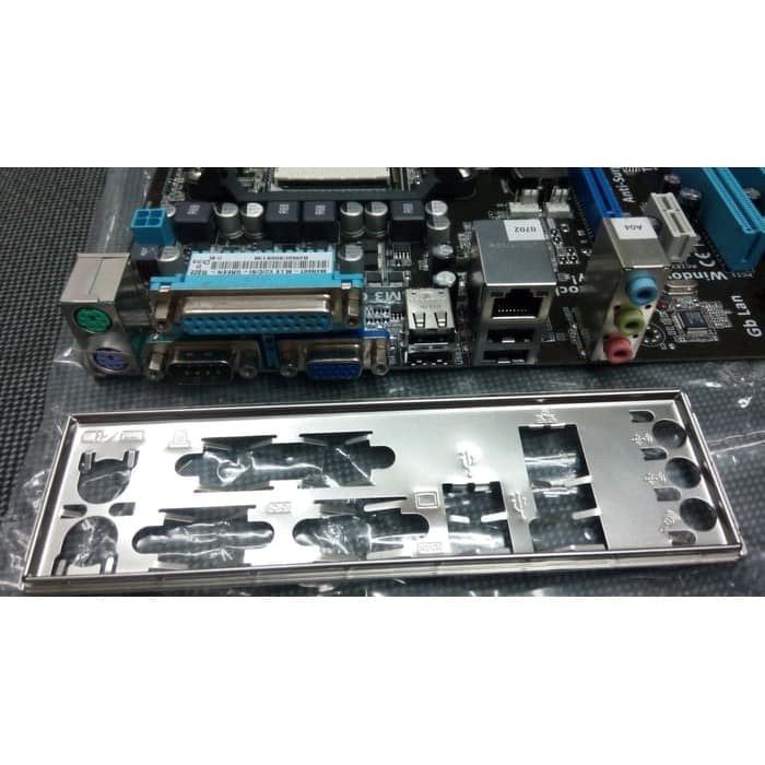Paket Procesor AMD Athlon II X2 240 bundling motherboard Asus