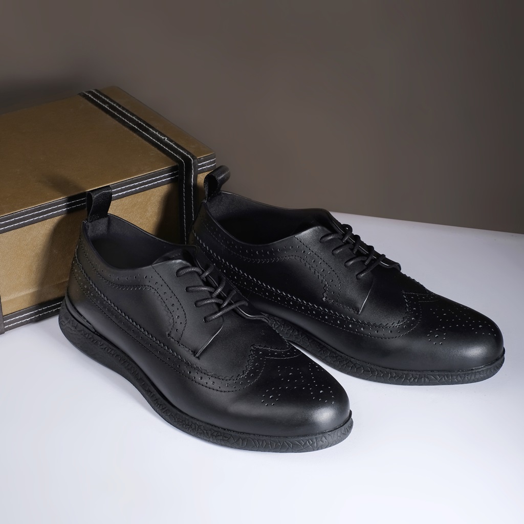 BRITISH 2.1 BLACK ORIGINAL x KENZIOS Sepatu Kulit Sapi Asli Hitam Pria Formal Pantofel Kerja Kantor Dinas Resmi Guru Kantoran Pesta Undangan Kondangan Nikah Kuliah Casual Wingtip Modern Oxford Genuine Leather Footwear Big Size Jumbo Ukuran Besar 44 Keren