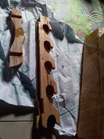 Rak Standing Dudukan Untuk Golok Katana Pisau Dll 5 Tahap Polos