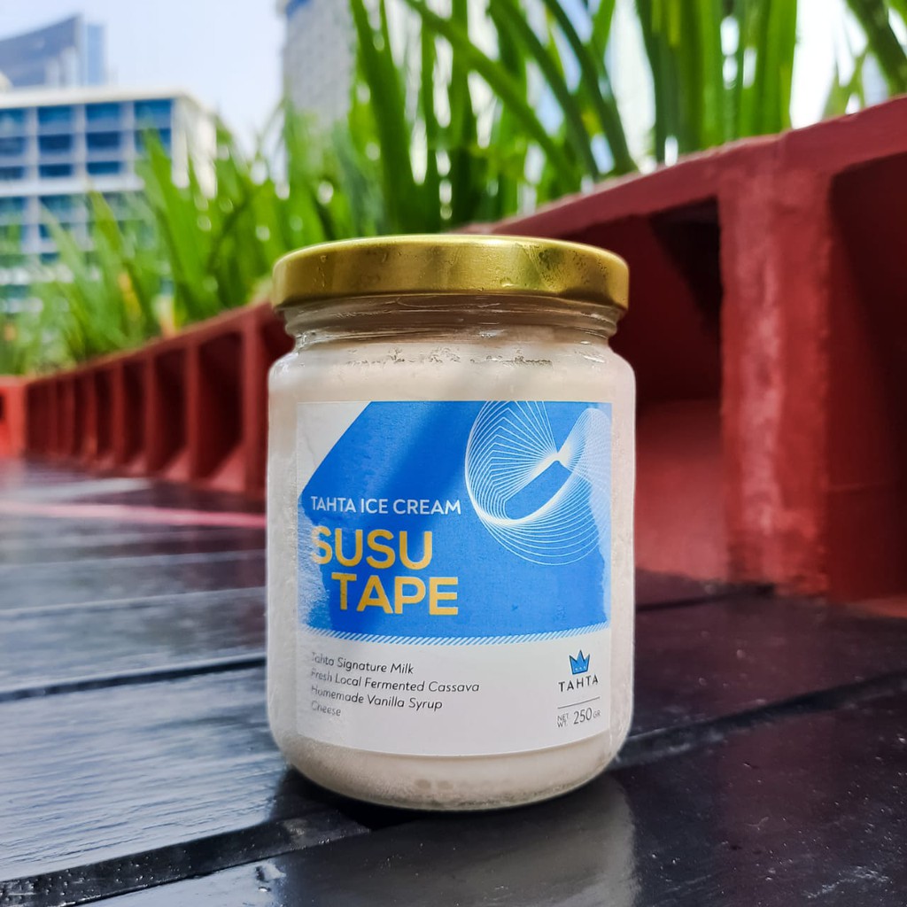 

TAHTA Coffee Tape Ice Cream (Es Krim Tape)