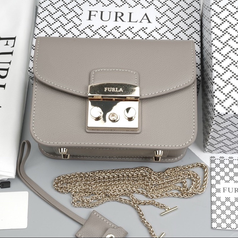 FURLA METROPOLIS GREY COLOR