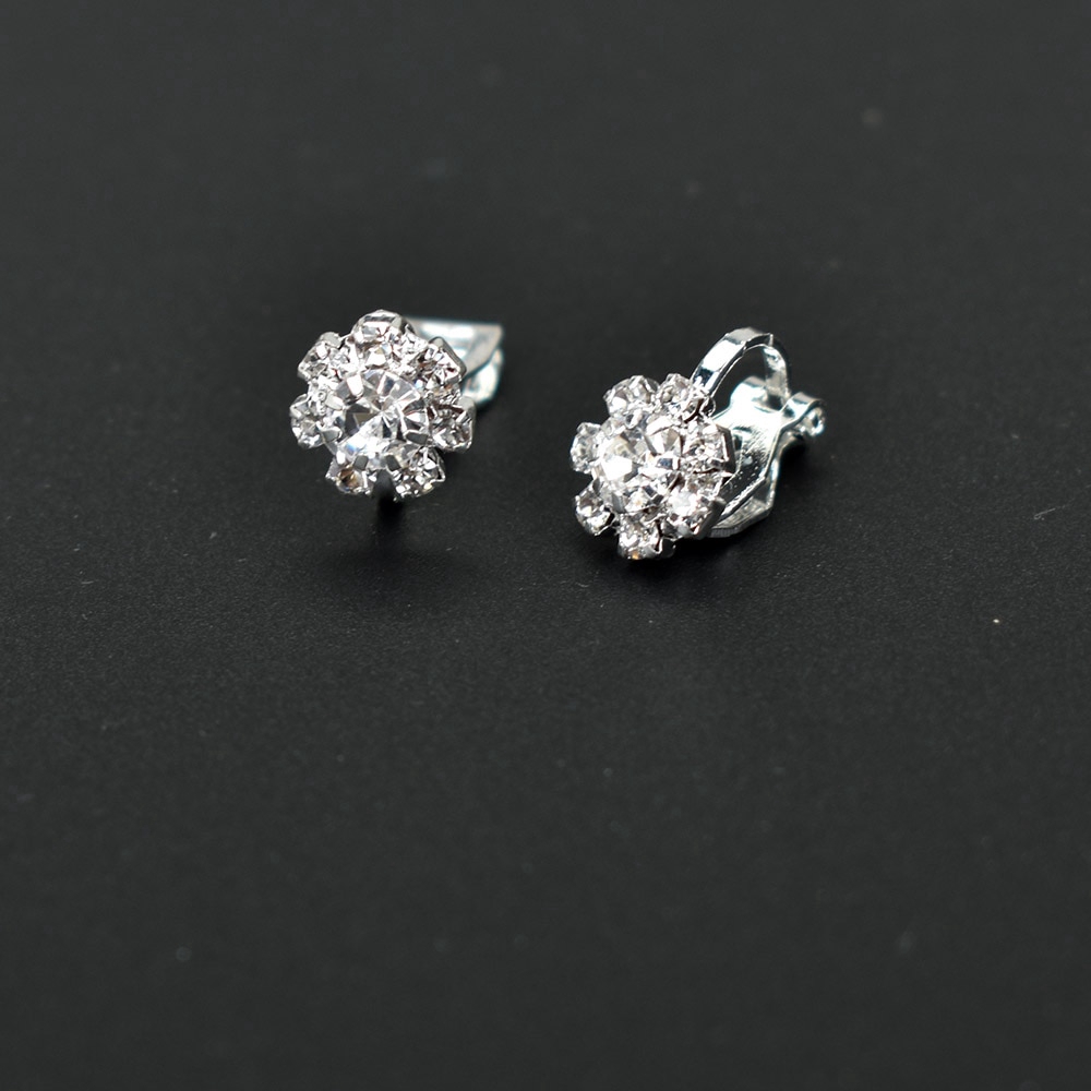 Anting Klip Tanpa Tindik Desain Bunga Warna Silver Aksen Kristal Untuk Wanita