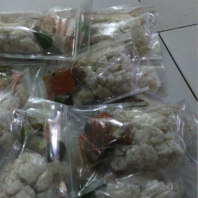 

Cireng kuah