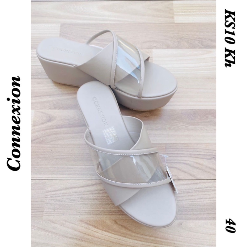 Wedges Connexion KS10 Hitam