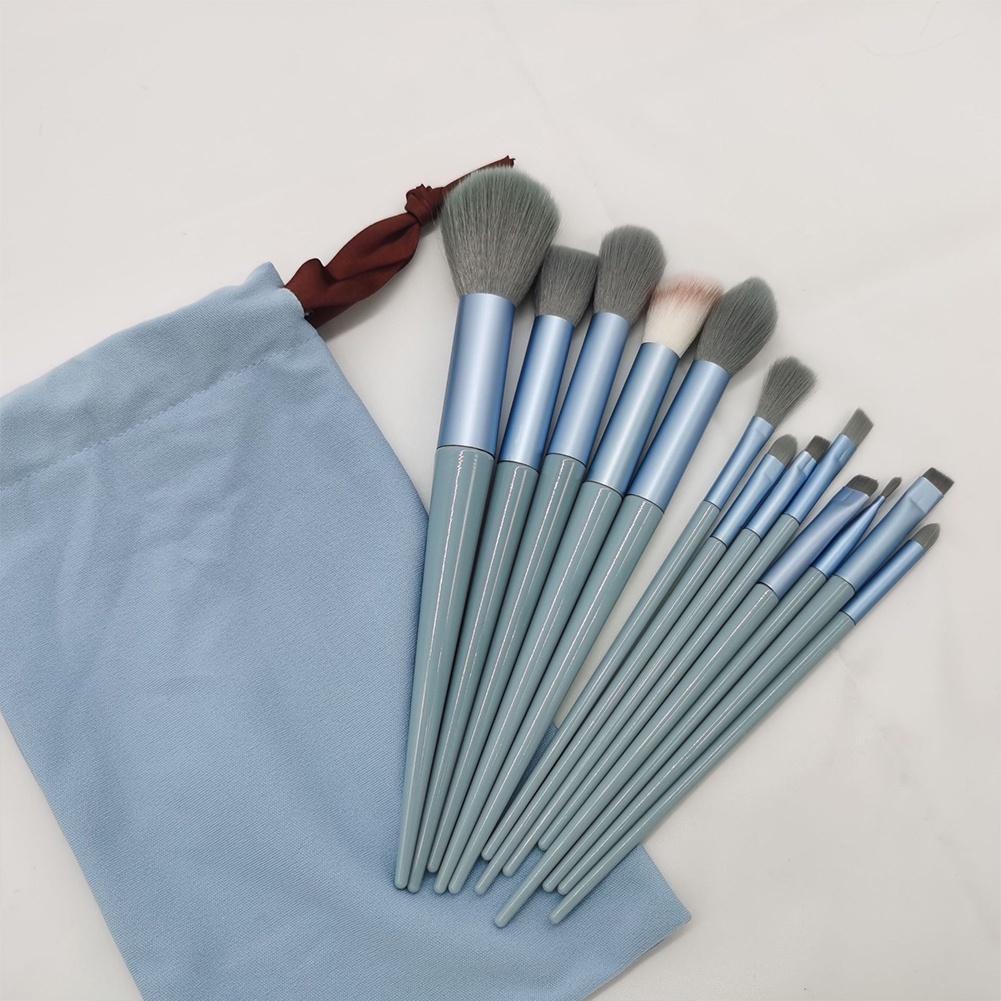 -Blue: 13 Brushes