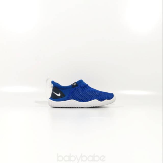aqua sock 360 nike