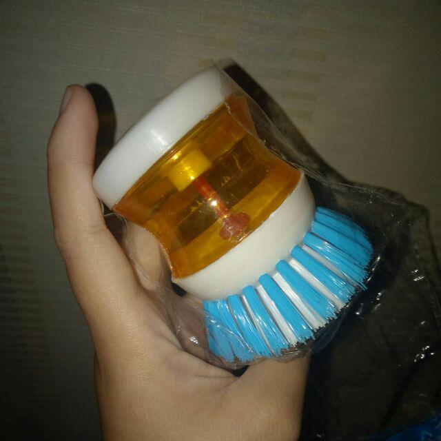 Alat Sikat Panci Inovatif Dispenser Sabun Cair Brush Soap Dapur Piring