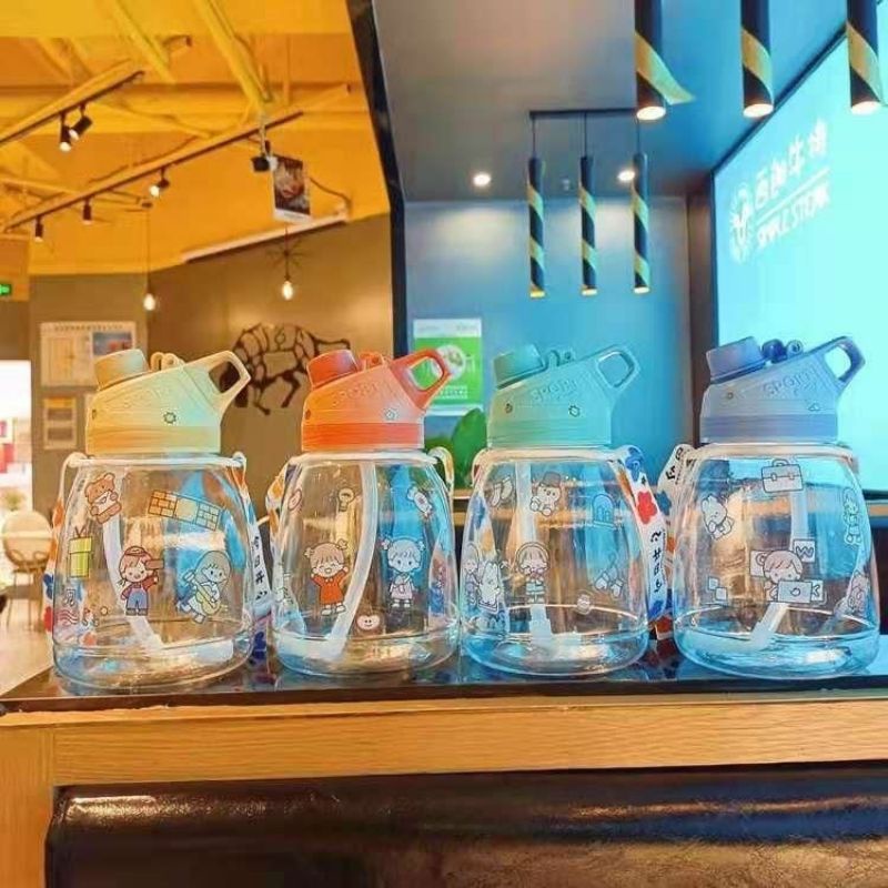 BOTOL GEMOY PLUS STIKER DAN TALI PANJANG BOTOL MINUM  VIRAL GRADASI TALI PANJANG SEDOTAN KAPASITAS 1300 ML BOTOL GENDUT BENING MURAH BOTOL IMPORT THUMBLER UNIK BOTOL MINUM ANAK DEWASA BOTOL 1.3 LITER-RANDOM - 1,3 L