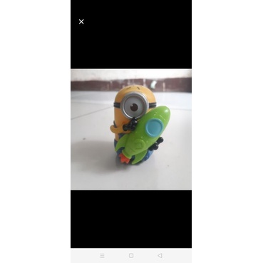 Mainan Maenan Minions minion 3 Mc Donalds Happy Meal Preloved