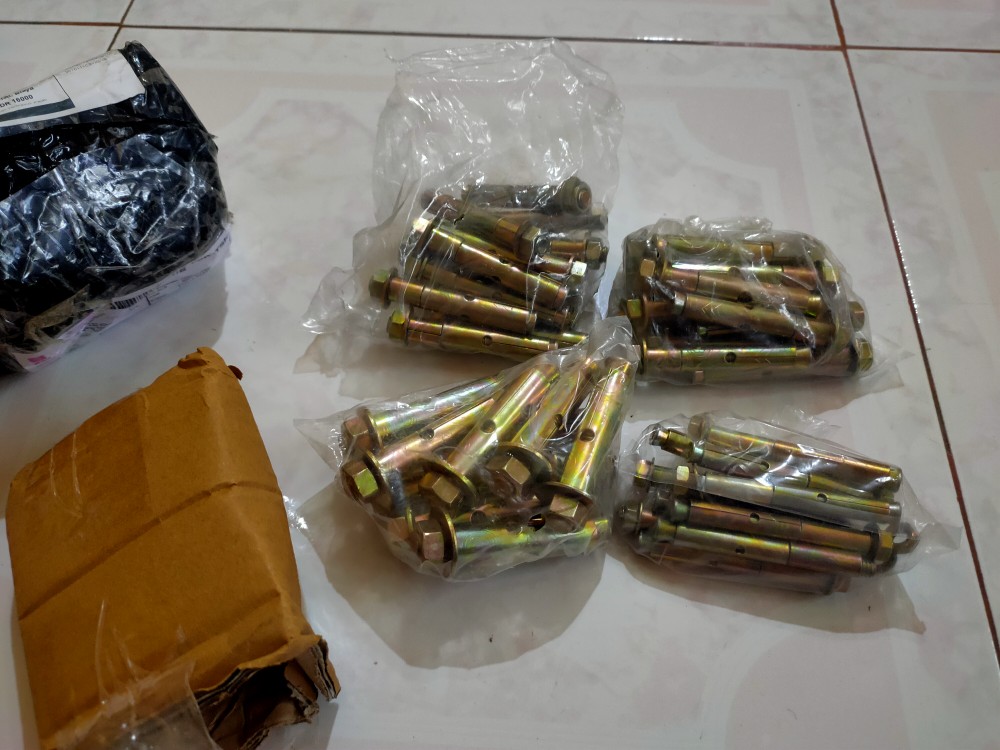 Baut Dynabolt 12x60- Baut Dinabolt - Dyna Bolt - Baut Tembok - Fhiser Besi