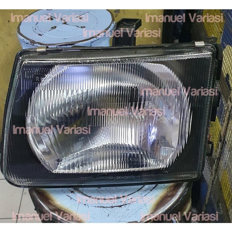 HeadLamp Mitsubishi kuda Gls Super Exceed Original