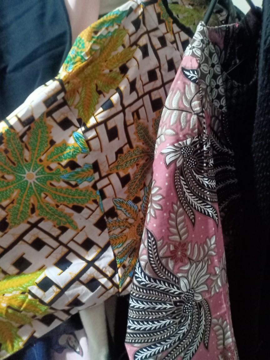 Atasan Batik Wanita Blouse Bolero Pink Terbaru Modern