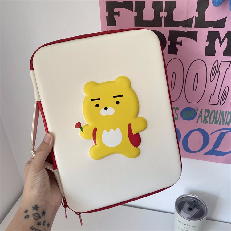 Sleeve Pouch Sarung Tas Bag Case Ipad Tab Tablet Macbook Air Pro Laptop Asus Acer Lenovo HP Huawei 11 12 13 14 15 inch Motif Gambar Kartun Cartoon Karakter Lion Singa Warna Putih Merah Lucu Cute Murah Korean Model Tali Jinjing Tebal Hard Shell Waterproof