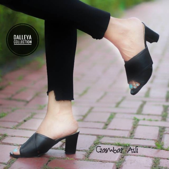 Mommy dalleya sandal selop wanita sandal casual hak tinggi hitam 36 sepatu heels cewek murah