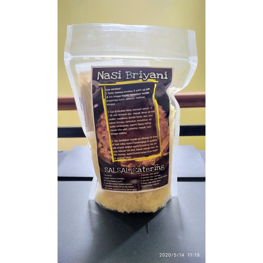 

Paket Nasi Briyani, Kabsah, Kebuli dan Mandi 1/2 KG