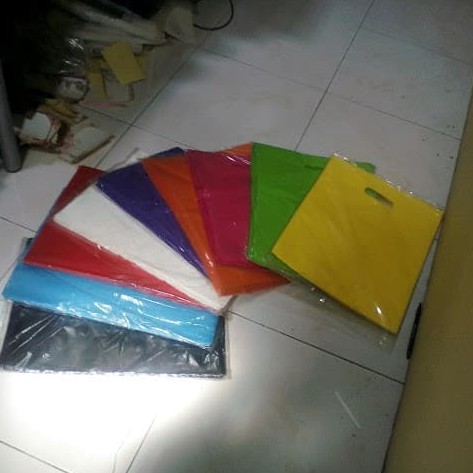 

PROMO Kantong Plastik HD 35x50 Kemasan Packing Online Shop Bag 35 x 50 Sajadah Mukenah Tas Daster