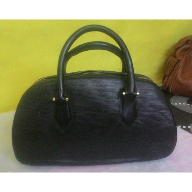 SALE 50% 😎 Preloved LV Epi