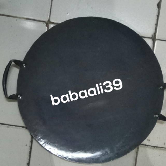 Wajan Plat Baja Hitam Bakaran Roti Bulat 40 Cm