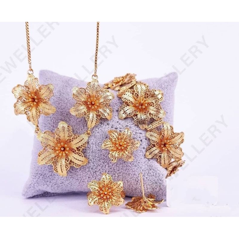 set perhiasan kendari