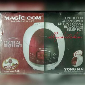 YONGMA DIGITAL 1.3LITER RICE COOKER MAGIC COM MC1380