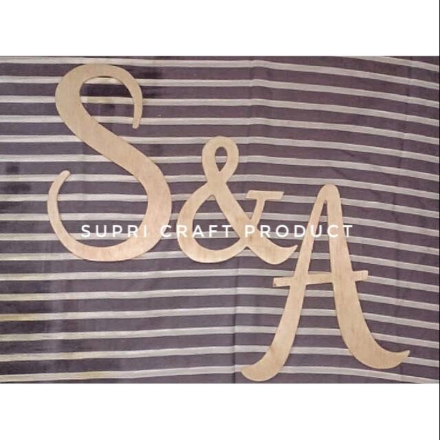 Huruf kayu inisial 20cm untuk backdrop