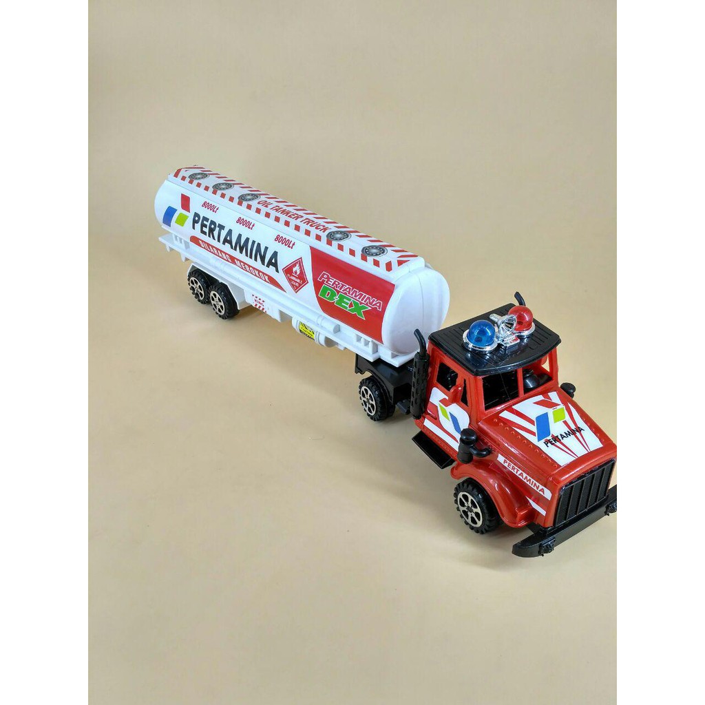 mainan truck tangki pertamina